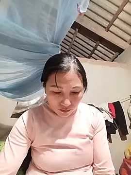 YAYAA-502 online show from 12/15/25, 02:01