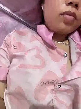 Snapshot of Ngoc-bbi chatting on 07/30/26, 11:15 Ngoc-bbi online show from 07/30/26, 11:15
