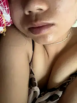 Ngoc-bbi online show from 10/06/25, 02:13