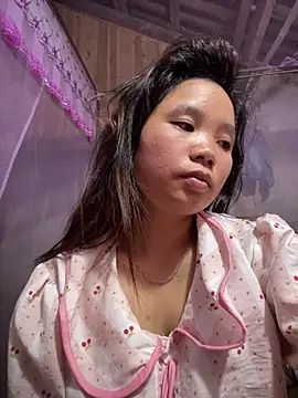 Ngoc-bbi online show from 05/22/26, 04:38