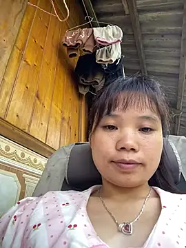 Ngoc-bbi online show from 04/08/26, 01:51