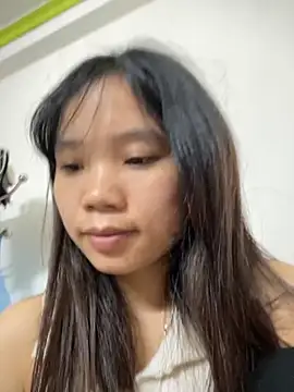 Ngoc-bbi online show from 11/11/25, 05:46