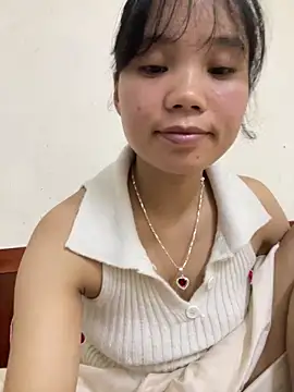 Ngoc-bbi online show from 11/09/25, 04:44