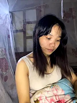 Ngoc-bbi online show from 10/28/25, 04:17