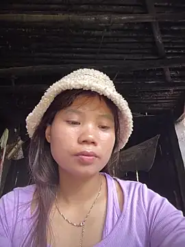 Ngoc-bbi online show from 05/22/26, 03:26