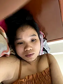 Ngoc-bbi online show from 10/11/25, 11:17