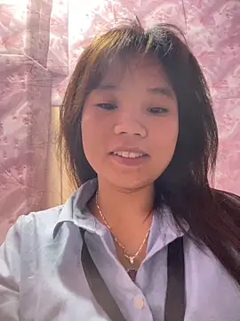 Ngoc-bbi online show from 05/04/26, 10:01