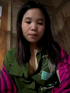 Ngoc-bbi online show from 11/21/25, 02:38