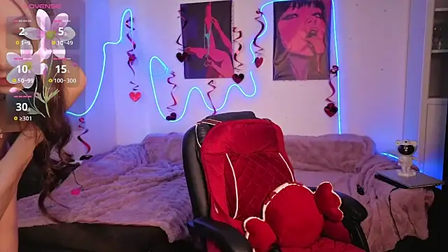 KiraGlam online show from 03/12/26, 08:18