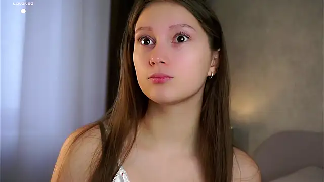 Snapshot of MelaniSeiver chatting on 11/04/25, 02:15 MelaniSeiver online show from 11/04/25, 02:15