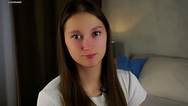 Snapshot of MelaniSeiver chatting on 10/24/25, 01:04 MelaniSeiver online show from 10/24/25, 01:04