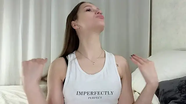 MelaniSeiver online show from 01/13/26, 01:20