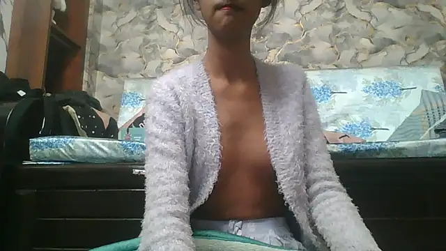 lily 9900 online show from 12/04/25, 06:07