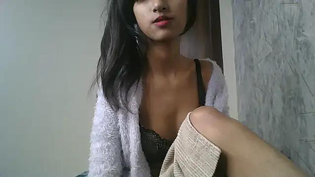 lily 9900 online show from 11/29/25, 07:36