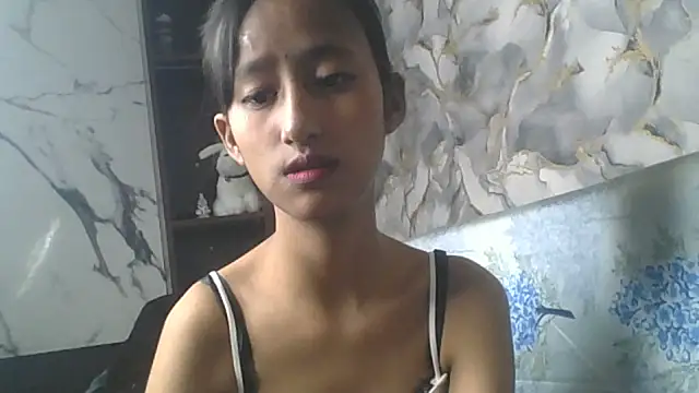 lily 9900 online show from 11/21/25, 06:18