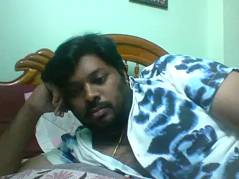 Snapshot of sunkara1 chatting on 11/12/25, 05:28 sunkara1 online show from 11/12/25, 05:28