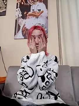 Liann Stark online show from 11/12/25, 06:17