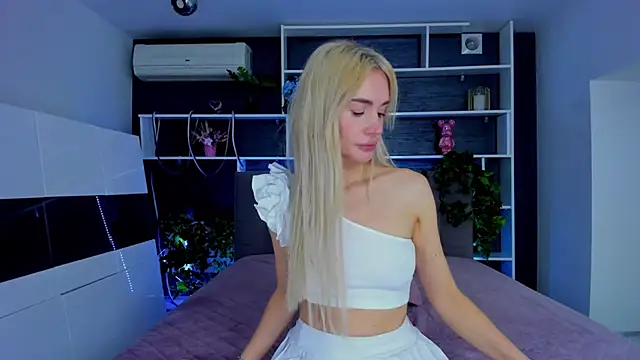 SabrinaSharm online show from 02/20/26, 01:13