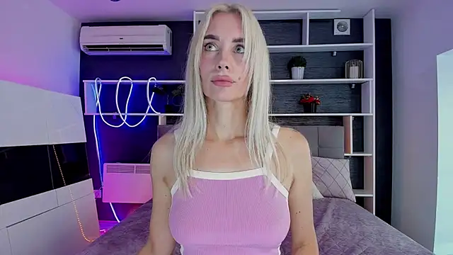 SabrinaSharm online show from 09/24/25, 11:39