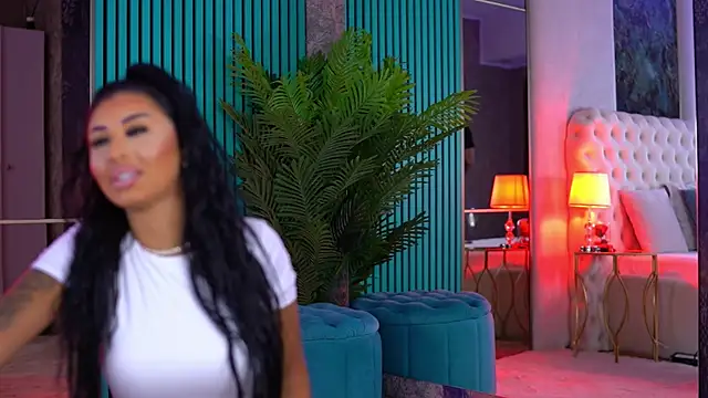 ArabellaPosh online show from 09/25/25, 05:13