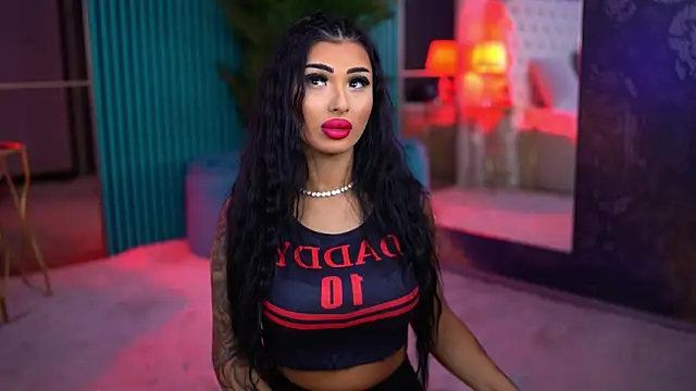 ArabellaPosh online show from 10/12/25, 04:58