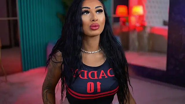 ArabellaPosh online show from 10/28/25, 06:12