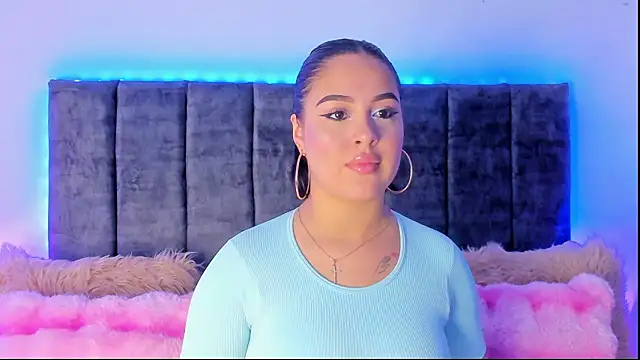 AnaLevii online show from 03/13/26, 01:05