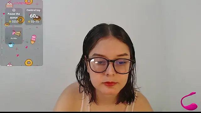 MadieLorez online show from 09/11/25, 05:46