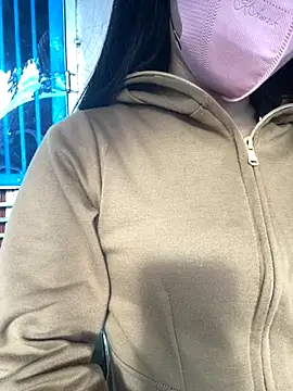 Snapshot of Clara8899 chatting on 10/26/25, 12:33 Clara8899 online show from 10/26/25, 12:33