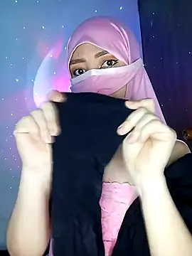 Eyad  H online show from 12/21/25, 07:59