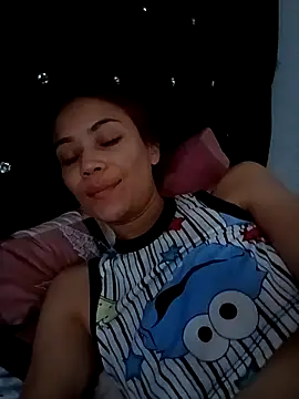 dulcelatin21 online show from 10/06/25, 03:24