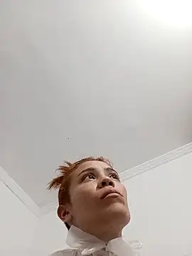 dulcelatin21 online show from 10/02/25, 07:06