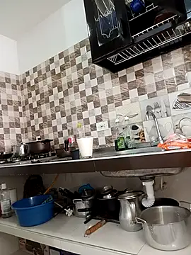 dulcelatin21 online show from 09/30/25, 04:46