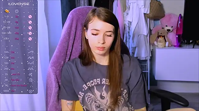 ZoyaMill online show from 10/26/25, 06:14