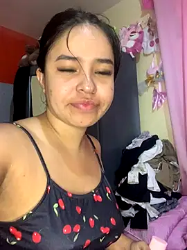 SweetSophie26 online show from 11/19/25, 07:25