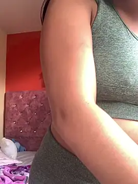 SweetSophie26 online show from 01/15/26, 06:33