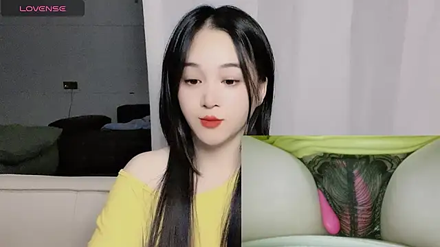 woaiqinqin online show from 10/22/25, 03:55