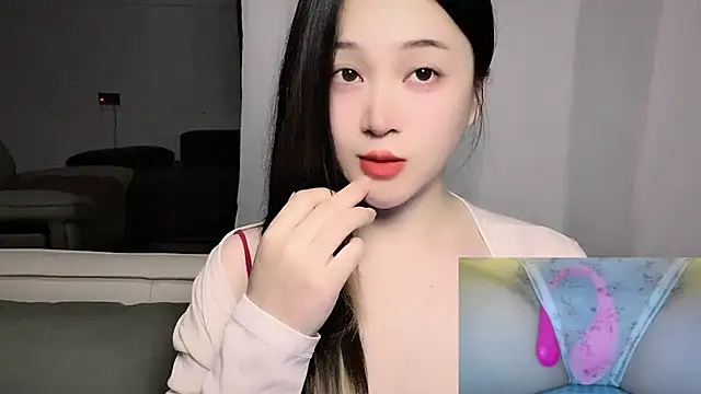 woaiqinqin online show from 04/24/26, 05:26