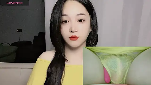 woaiqinqin online show from 10/26/25, 04:29