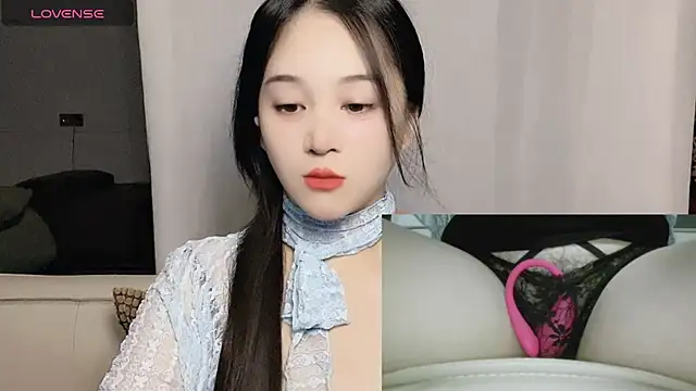 woaiqinqin online show from 09/30/25, 03:51