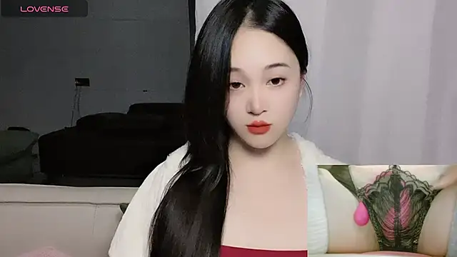 woaiqinqin online show from 12/05/25, 03:54