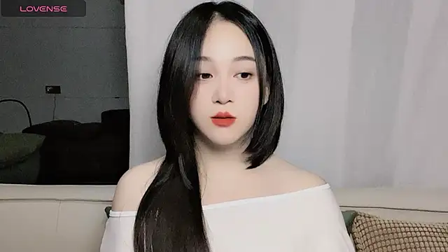 woaiqinqin online show from 10/25/25, 03:12