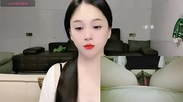 woaiqinqin online show from 09/23/25, 03:52