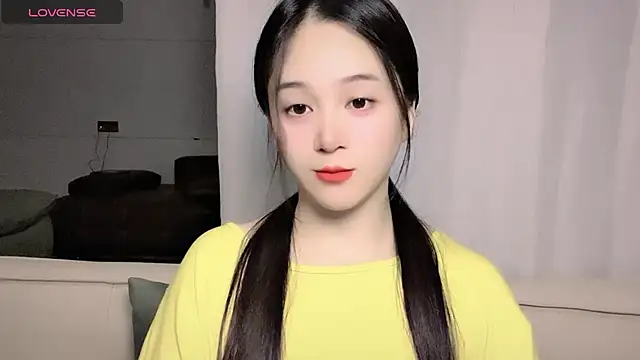 woaiqinqin online show from 10/31/25, 03:41