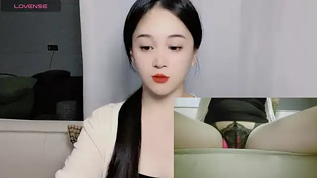 woaiqinqin online show from 09/26/25, 04:03