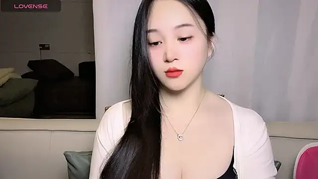 woaiqinqin online show from 01/12/26, 05:09