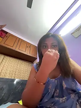 Snapshot of angelofyourworld chatting on 11/23/25, 11:53 angelofyourworld online show from 11/23/25, 11:53