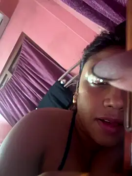 Snapshot of angelofyourworld chatting on 11/22/25, 06:51 angelofyourworld online show from 11/22/25, 06:51