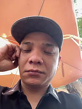 letruong6879 online show from 04/04/26, 03:57