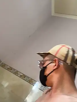 letruong6879 online show from 04/03/26, 07:48